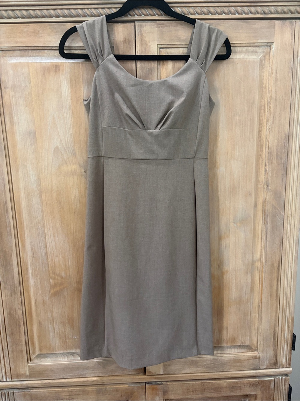 New York & Company Y2K Taupe Sleeveless Sheath Dress